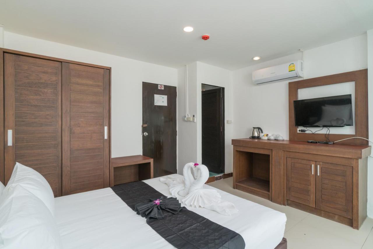 Destination Patong Hotel Exterior photo